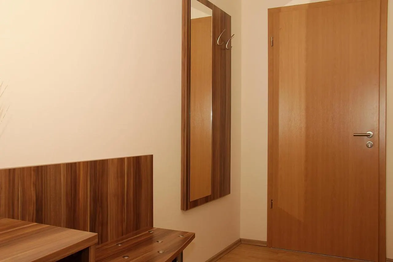 Villa Croatia & Restaurant Adria 클링겐베라크암마인 0*,